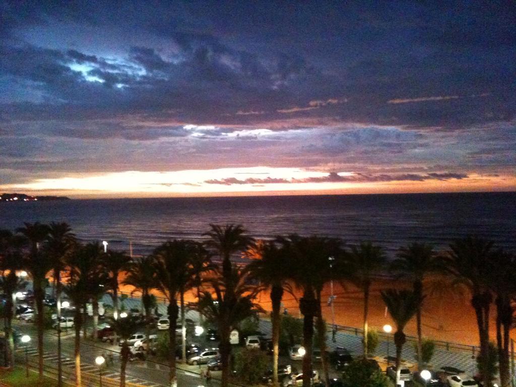 Apartamentos Bahia Alicante Kamer foto
