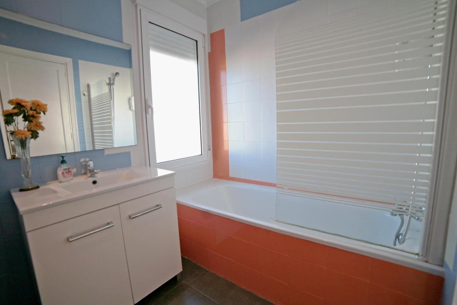 Apartamentos Bahia Alicante Buitenkant foto