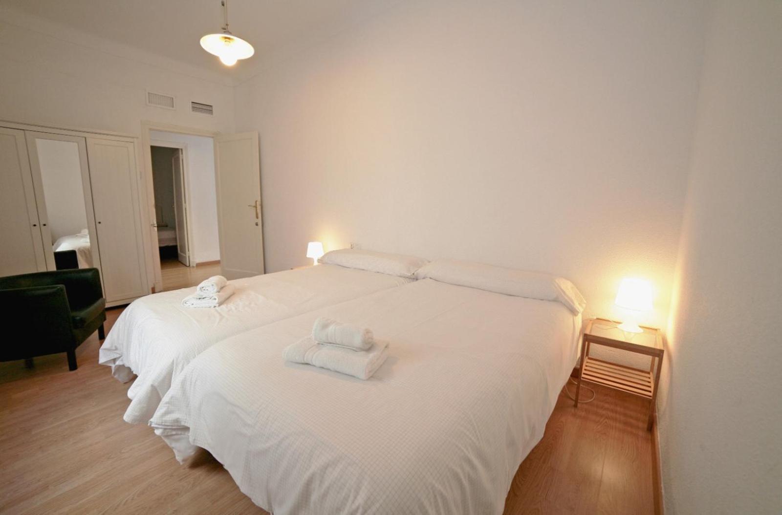 Apartamentos Bahia Alicante Buitenkant foto