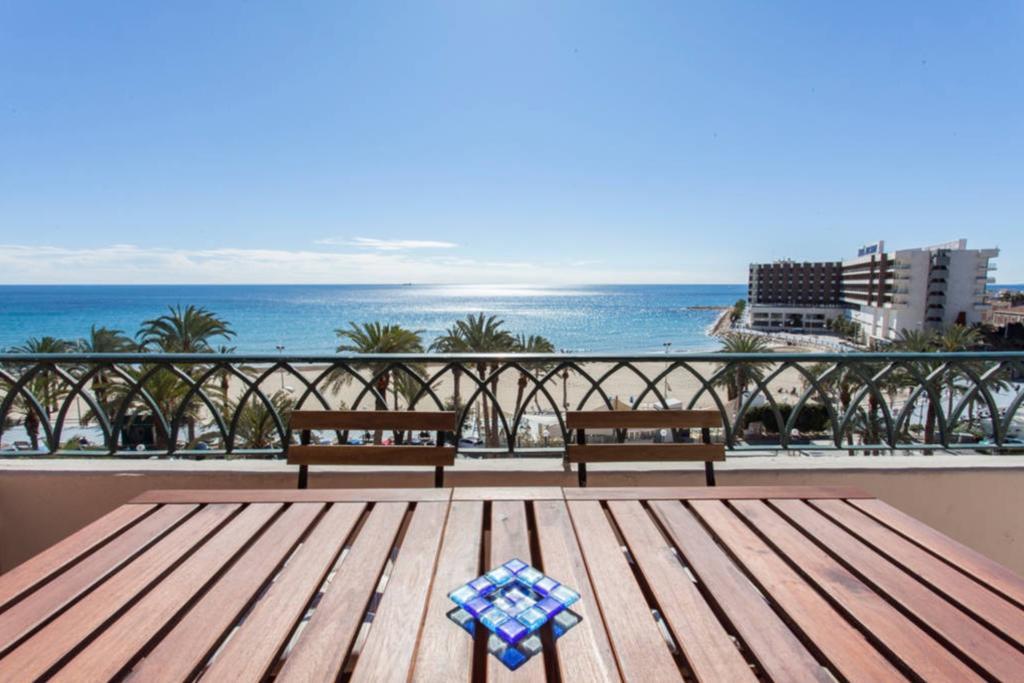 Apartamentos Bahia Alicante Buitenkant foto