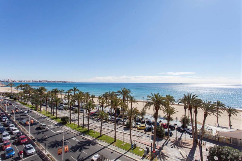Apartamentos Bahia Alicante Buitenkant foto